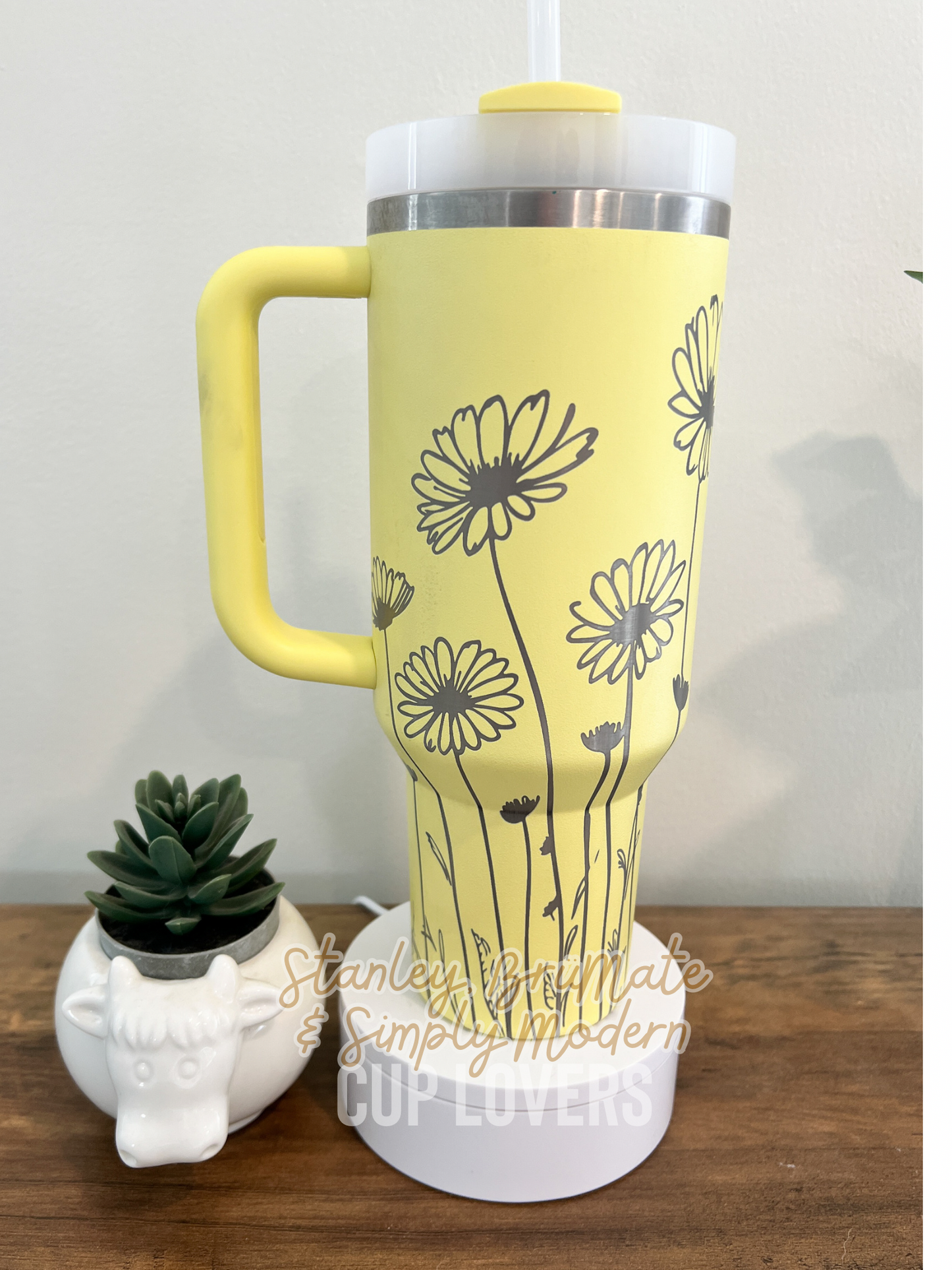 Flower Bottom Engraved Cup