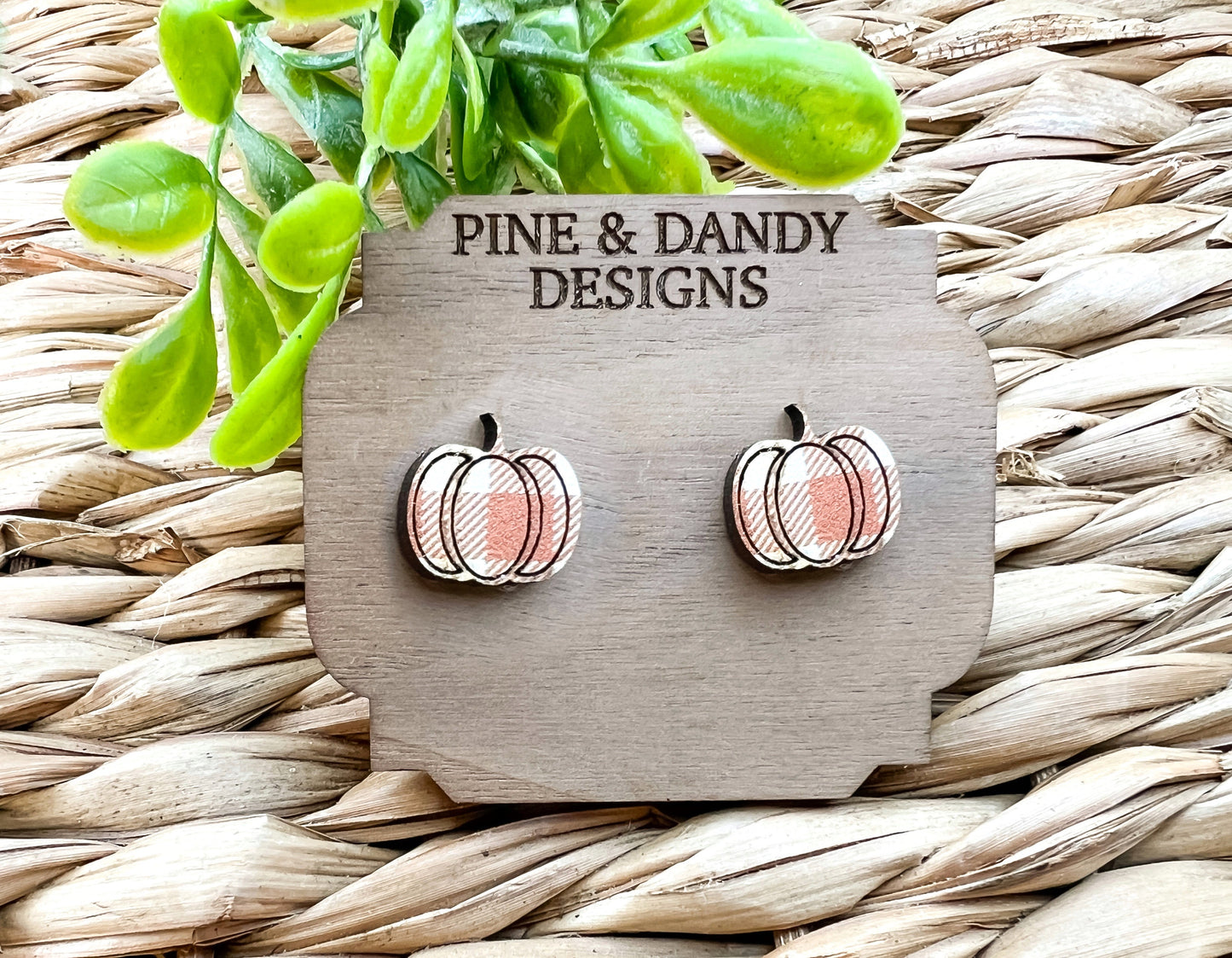 Pumpkin studs