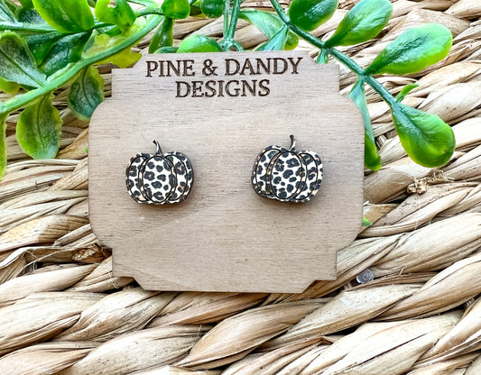 Pumpkin studs